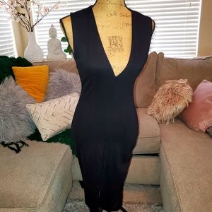 Fitted black backless dress